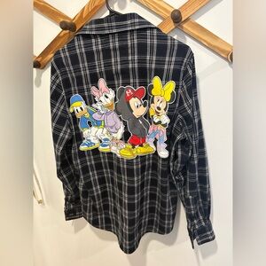 CAKEWORTHY DISNEY FLANNEL BUTTON UP TOP